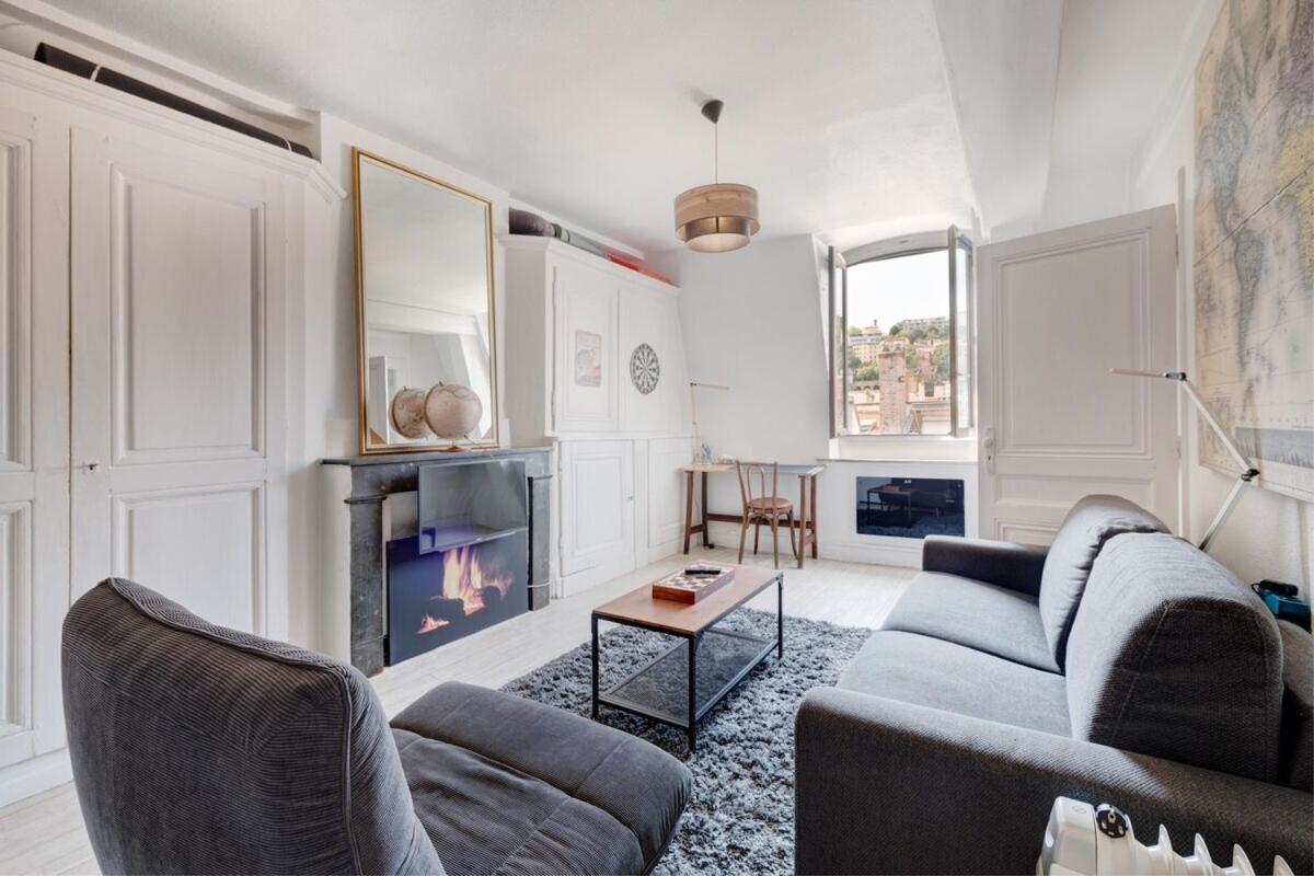 50m² Cosy Pres Place Bellecour & Vue S/ Basilique Appartement *